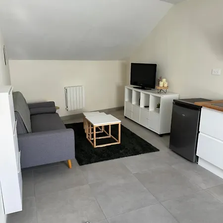 Agreable Proche Chu Apartment *